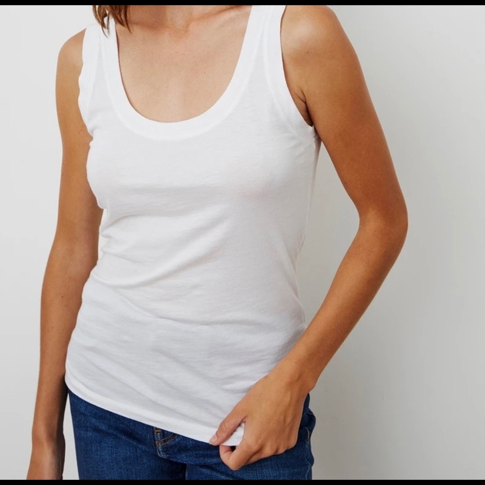 NWT Velvet by Graham and Spencer Mossy Gauzy Whisper Fitted Tank